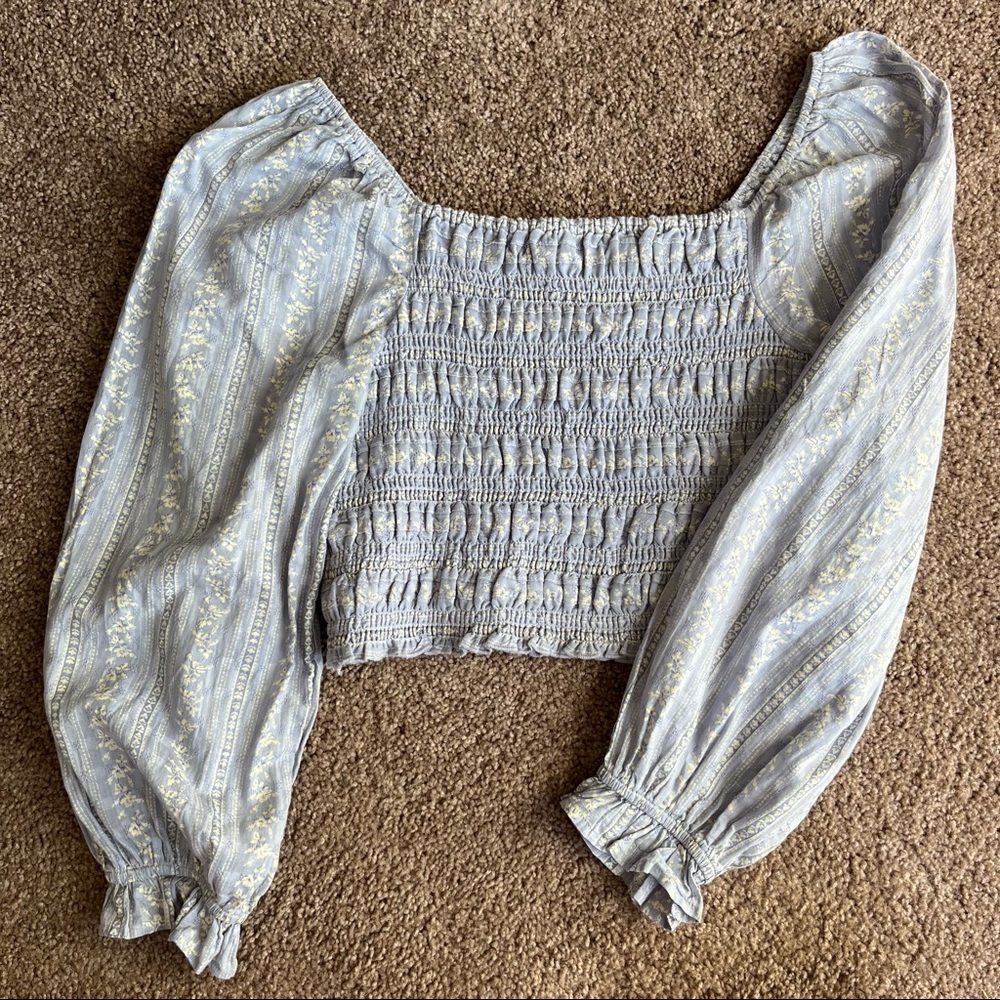 American Eagle Light Blue & White Patterned Top